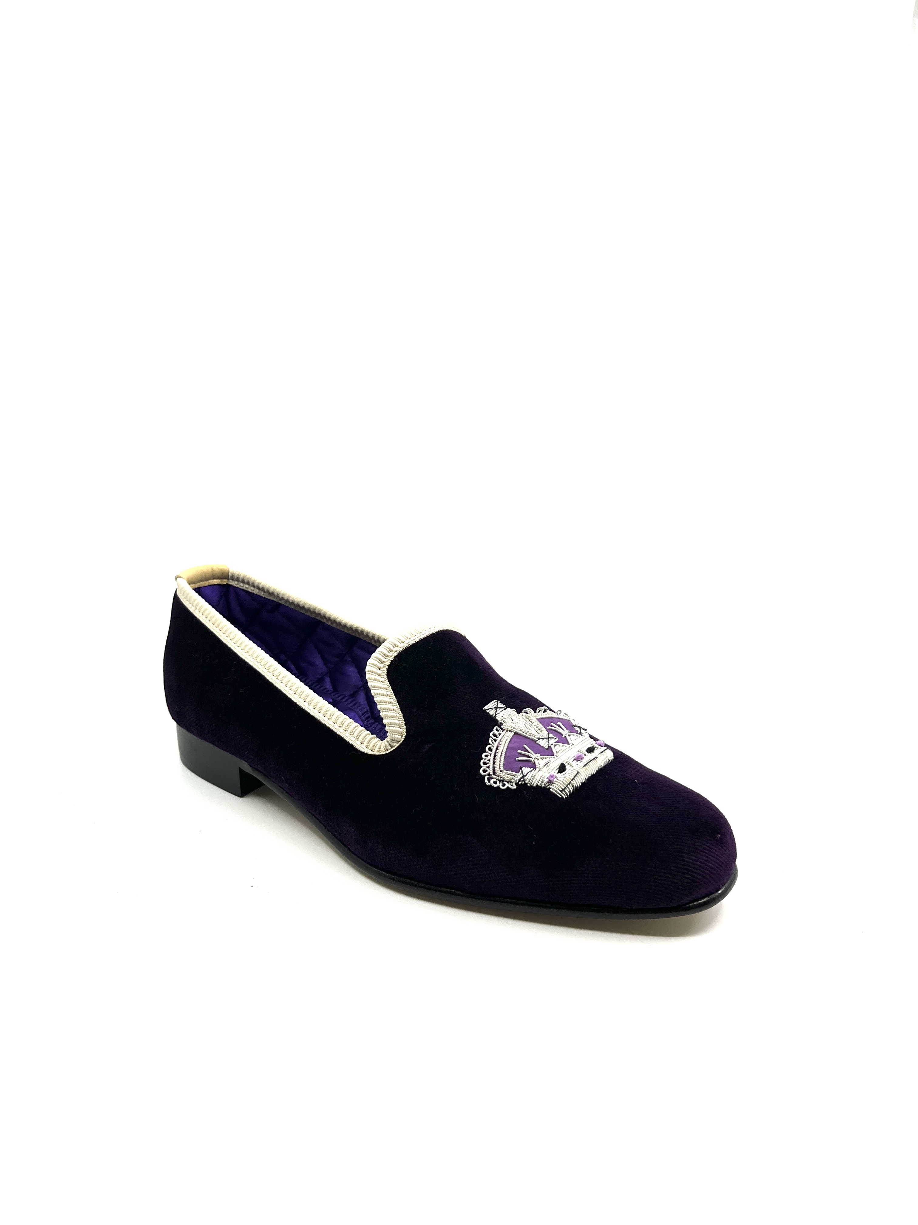 slippers violet avec broderies bowhill & Elliott